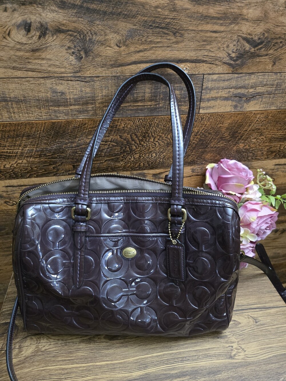 Coach Patent Signature Tote And Matching Wallet/Wristlet in Dark Brown - Picture 2 of 7